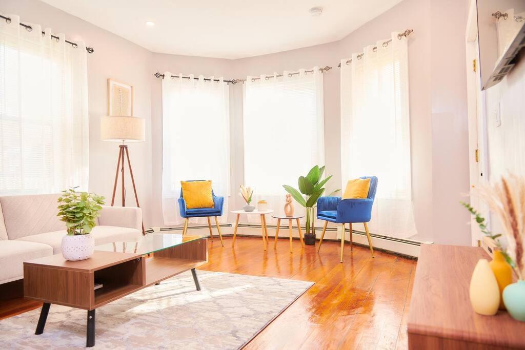 Cozy Apartment 1St 10Min Walk Downtown And City View プロビデンス エクステリア 写真